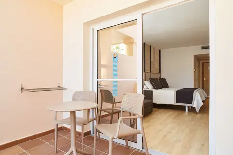 Invisa Hotel Club Cala Verde in Santa Eulària des Riu, foto 20