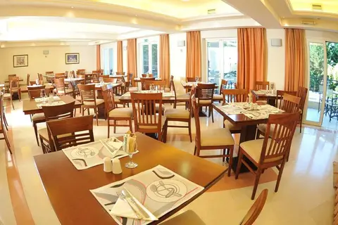 Hellinis Hotel in Korfoe, foto 7
