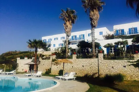 High Mill Hotel Paros in Σαρακίνικο