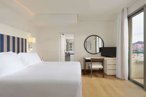H10 Las Palmeras in Arona — foto 7