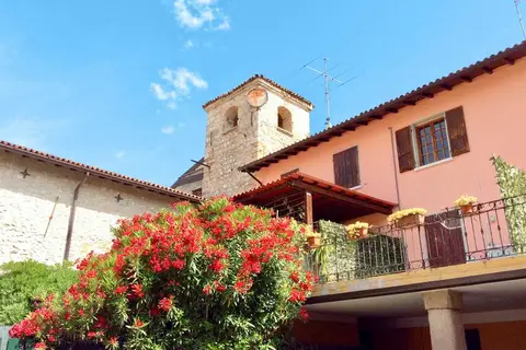 Hotel Regina Del Garda Suite in Toscolano Maderno — foto 2