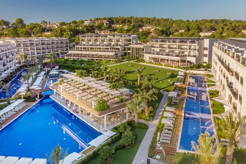 ZAFIRO Palace Palmanova in Palmanova