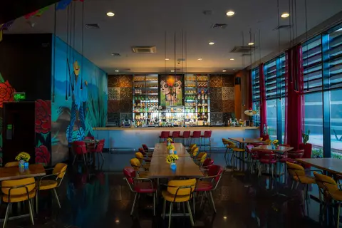 Yas Plaza Bay by IHG in Yas Island, Abu Dhabi — foto 12
