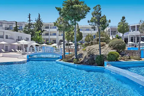 Miraluna Beach Resort in Kiotari