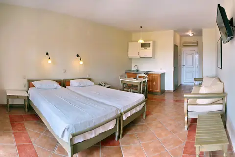 Panselinos Hotel in Δήμος Δυτικής Λέσβου — foto 2