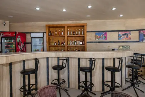 Sunrise Hotel Studios Apartments in Σφακάκι — foto 3