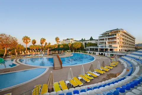 Mc Beach Resort Hotel in Alaşehir — foto 13