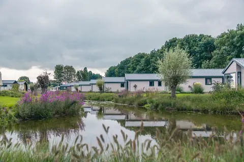 Aan de Maas in Kerkdriel — foto 19