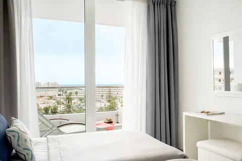 Coral Ocean View Hotel in Arona — foto 27