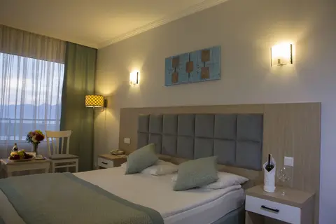 Adonis Hotel in Muratpaşa — foto 24
