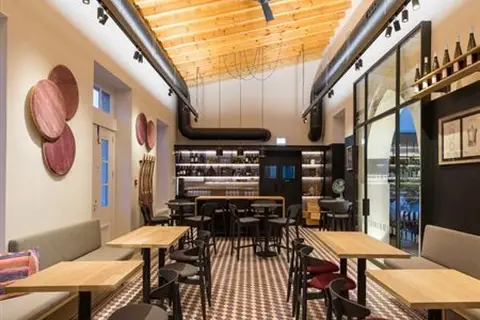 Hotel Indigo Larnaca in Larnaca — foto 14