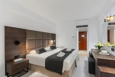 Odysseia Hotel Kapetanios in Limassol — foto 2