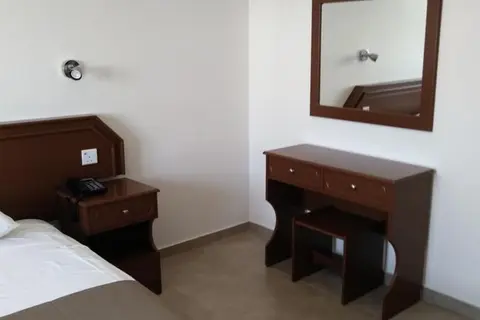 Livas Hotel Apartments in Paralimni — foto 2