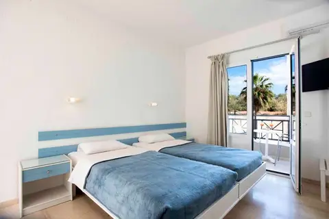 Aeolos Beach Resort in Korfoe — foto 3