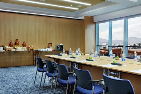 Hilton Garden Inn Muscat Al Khuwair in Muskaatdruif — foto 23