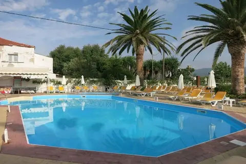 Blue Sea Hotel in Άγιος Γεώργιος — foto 3