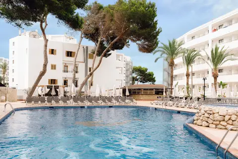 Moon Dreams Coral Beach Hotel in Santa Eulària des Riu