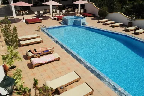 Oasis Beach Club in Kavos, foto 24
