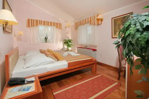 Palace Trogir in Rijeka — foto 15