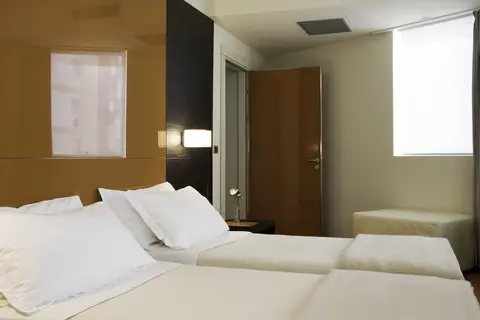 UNAHOTELS T Hotel Cagliari in Cagliari — foto 15