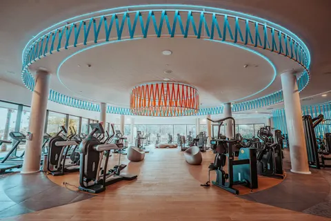 Fly & Go Higueron Hotel Malaga, Curio Collection by Hilton in Fuengirola — foto 35