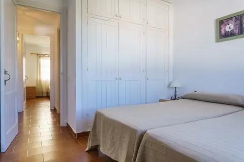 Apartamentos Posidonia in Es Mercadal — foto 7