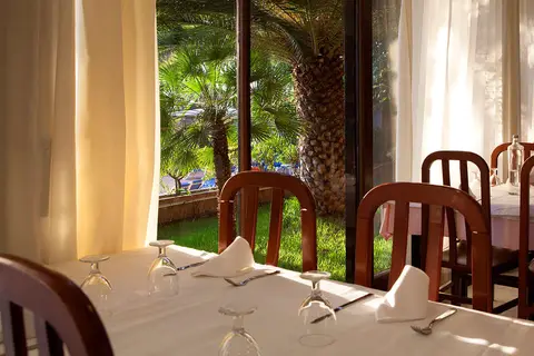 Hotel Univers in Roses — foto 11