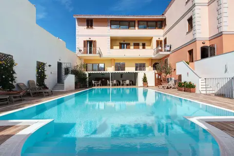 Residence Cristal Blu in Santa Teresa di Gallura