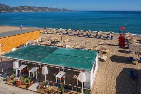 Yianna Caravel Suites by Checkin in Gazi Municipal Unit, foto 7