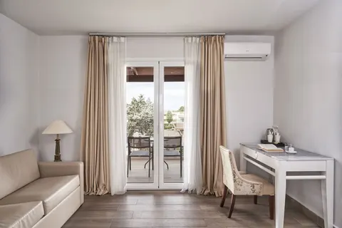 Sandy Beach Resort in Agios Georgios — foto 12
