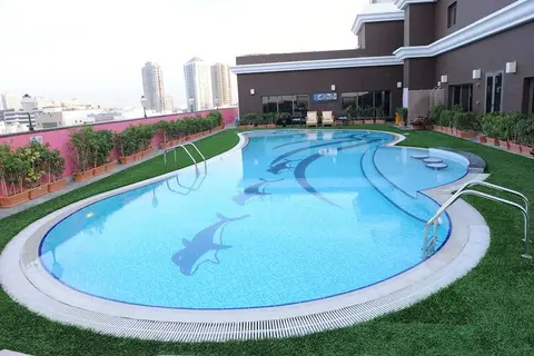 Royal Ascot Hotel in Dubai — foto 2