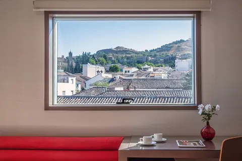 Hotel Granada by Pierre & Vacances in Granada — foto 17