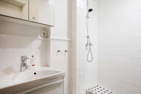 Hotel Odinsve in Reykjavik — foto 14