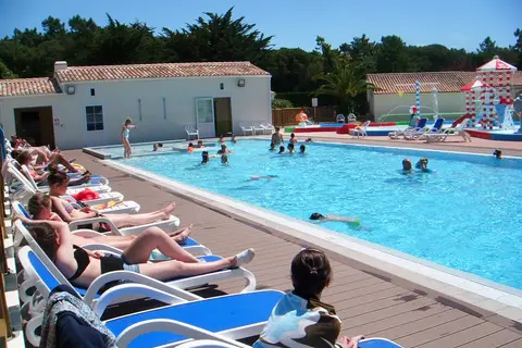 Camping Au Val De Loire En Ré in Le Bois-Plage-en-Ré — foto 5