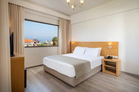 Flegra Palace Hotel in Πευκοχώρι — foto 12