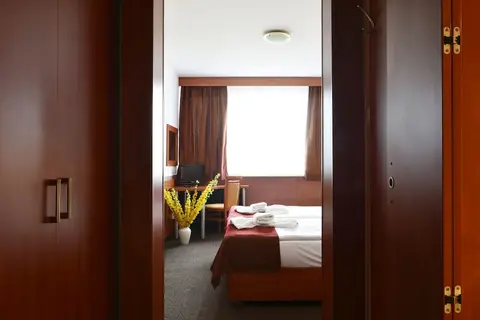 Olympik Hotel Tristar in Praag — foto 27