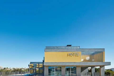 Hotel 3K Aeroporto de Faro in Mexilhoeira Grande — foto 10