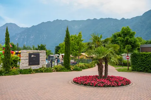 Lago Idro Glamping Boutique in Anfo — foto 8