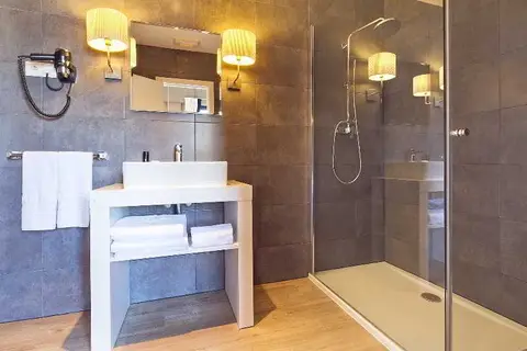 Hotel Acta Madfor in Madrid — foto 19