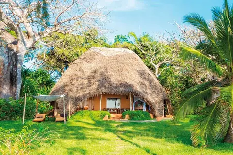 Nomad Beach Resort in Diani Beach — foto 11