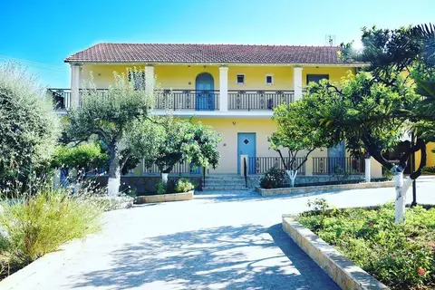 Spyridoula Apartments in Γουβιά — foto 9
