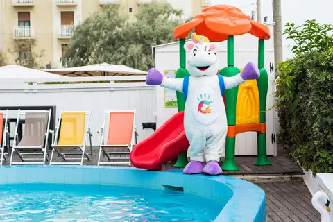 Color Hotel Ermitage Beach in Bellaria — foto 8