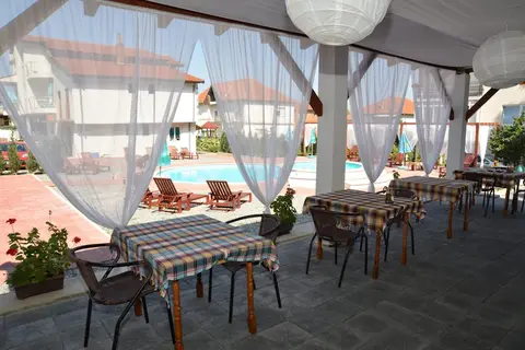 Basoski Apartments in Pestani — foto 4
