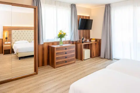 Hotel Centrale Garda in Garda, foto 21