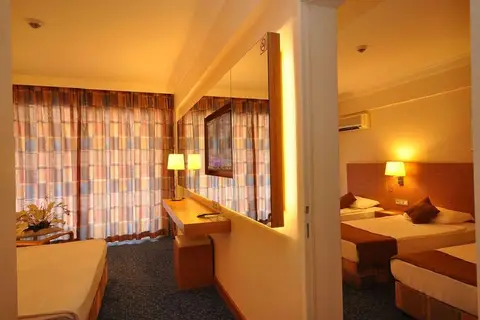 Hotel Grand Efe in Menderes — foto 29