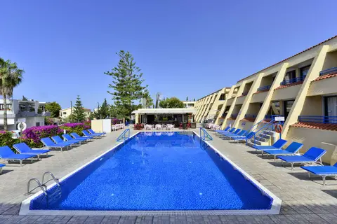 Napa Prince Hotel Appartementen in Αγία Νάπα — foto 8