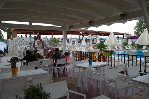 Camping Karavomilos Beach in Sami — foto 20