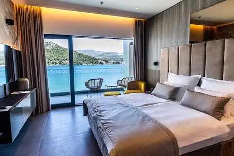 Marinus Beach Hotel in Jachthaven