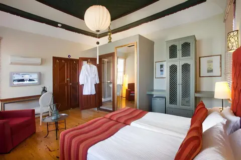 Alp Pasa Hotel in Muratpaşa — foto 22