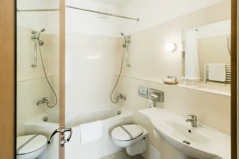 Hotel Archibald At The Charles Bridge in Praag — foto 14